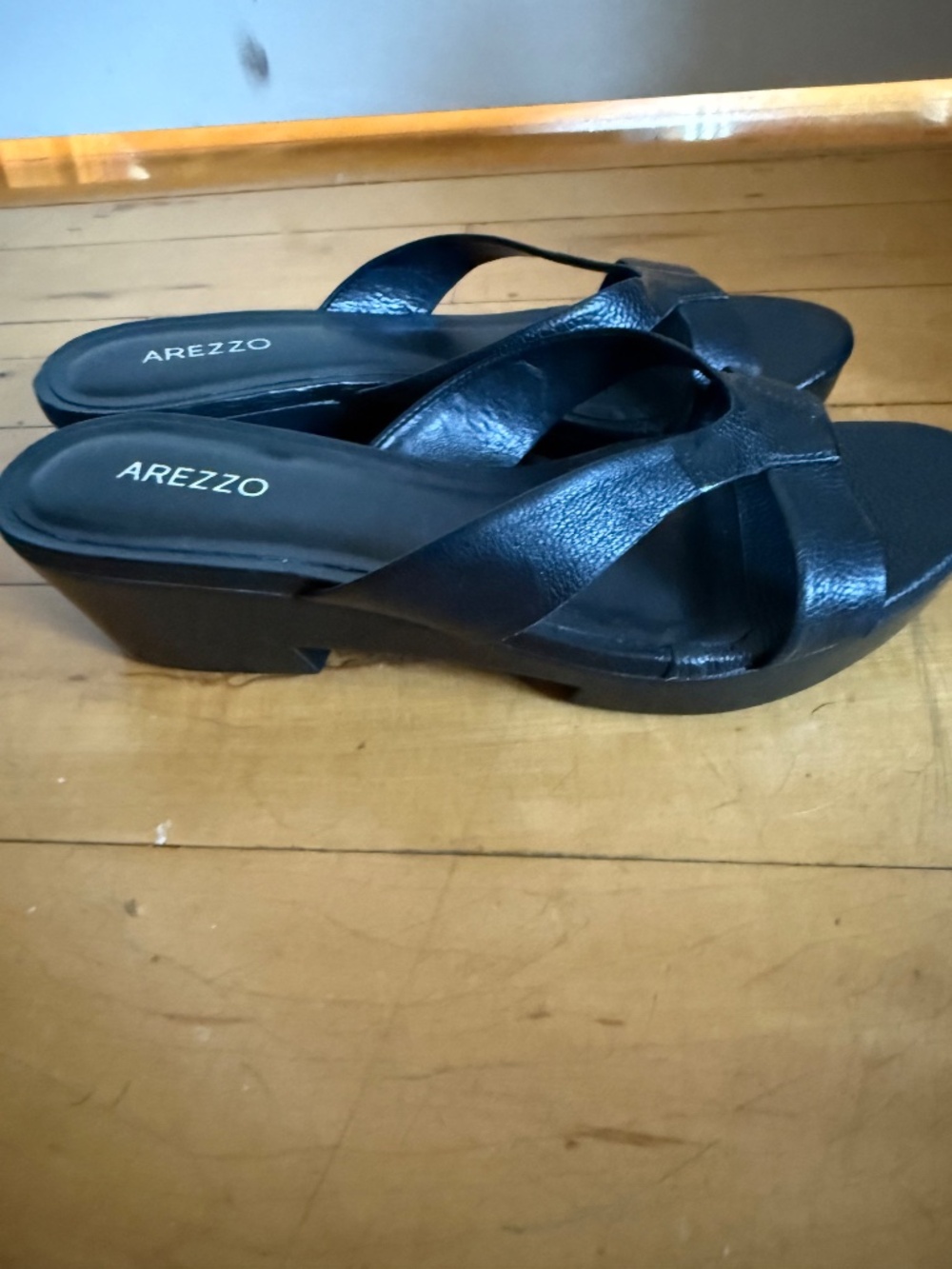 Arezzo Black Leather Platform Wedge Slide Sandals Size 6